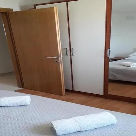 Mlikota - One Bedroom With Terrace - A4 Appartement *