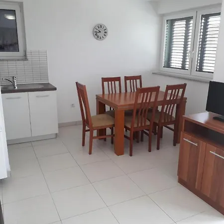 公寓 Mlikota - One Bedroom With Terrace - A4 *